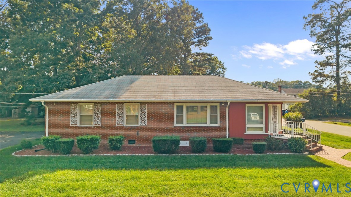 1635 Forest Glen Rd