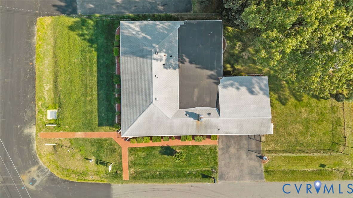 1635 Forest Glen Rd