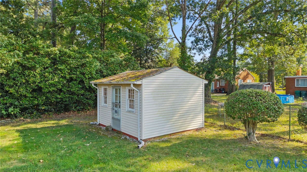 1635 Forest Glen Rd
