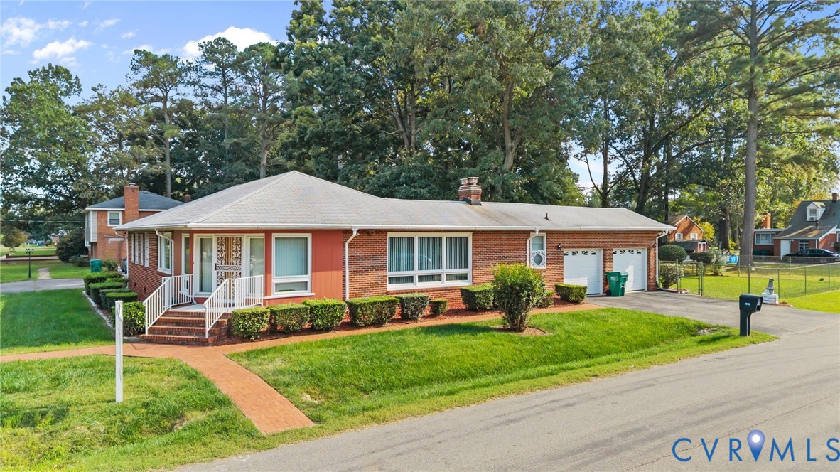 1635 Forest Glen Rd