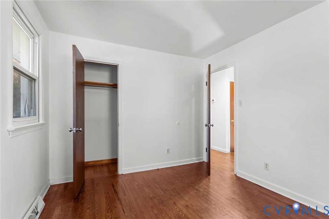 321 Morris Ln