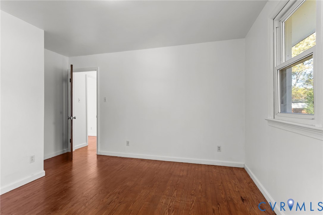 321 Morris Ln