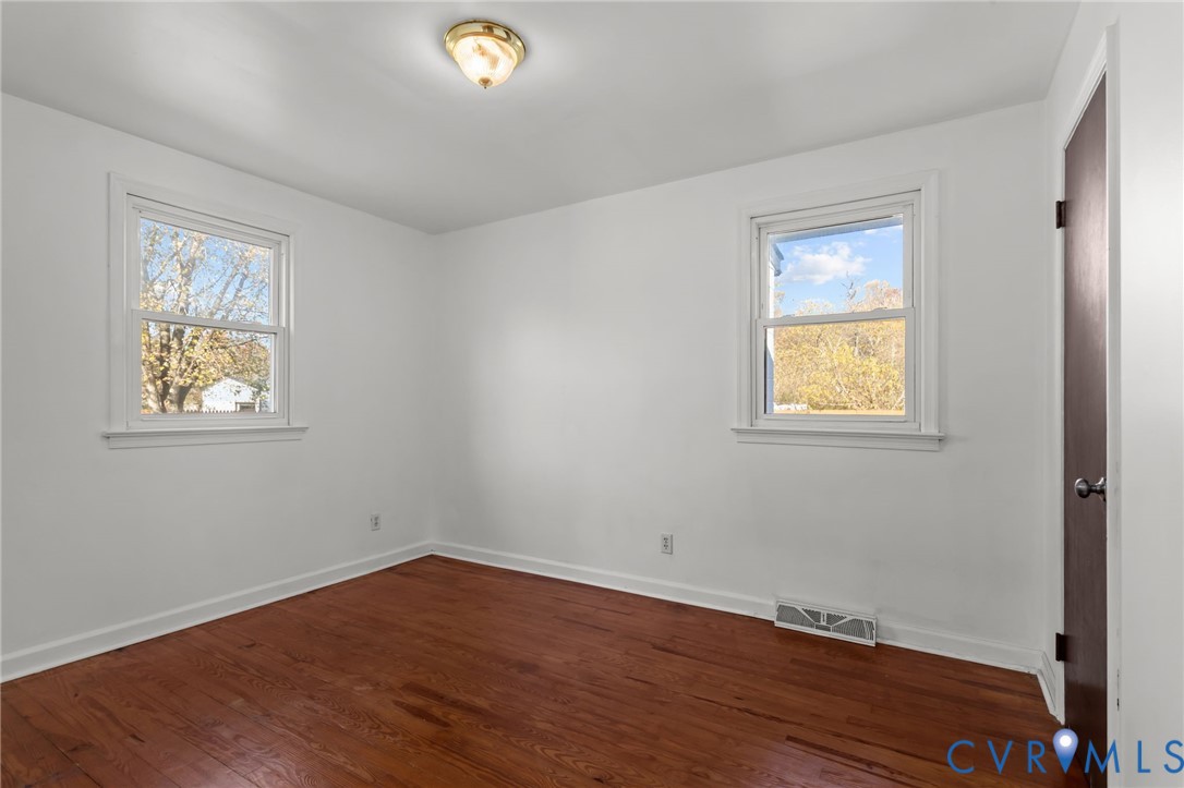 321 Morris Ln
