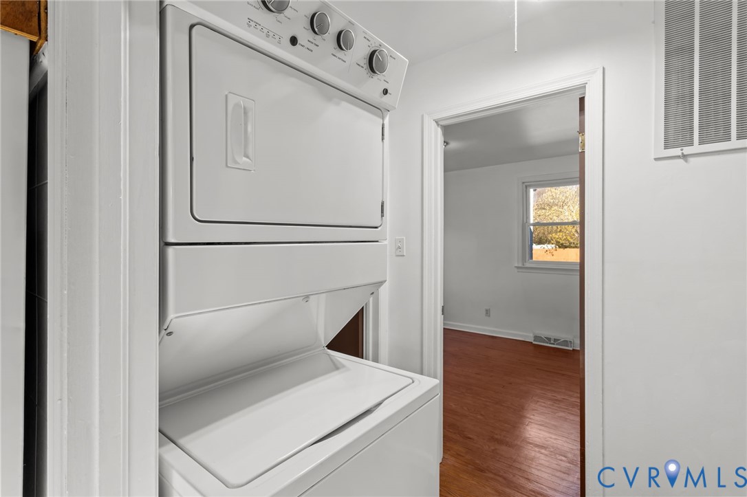 321 Morris Ln