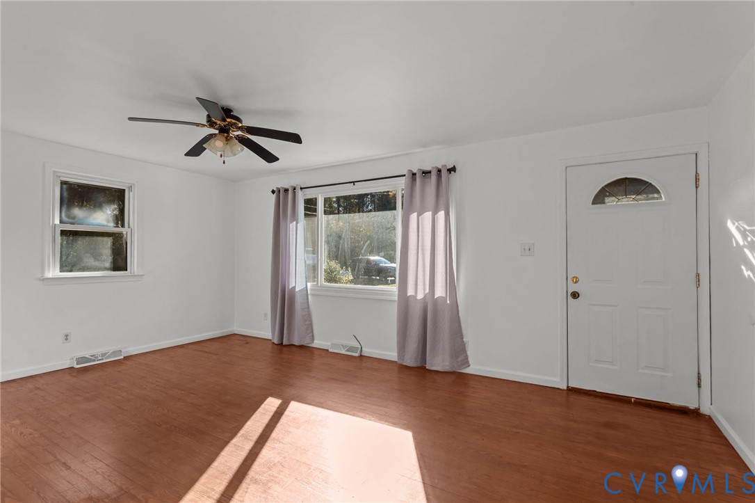 321 Morris Ln