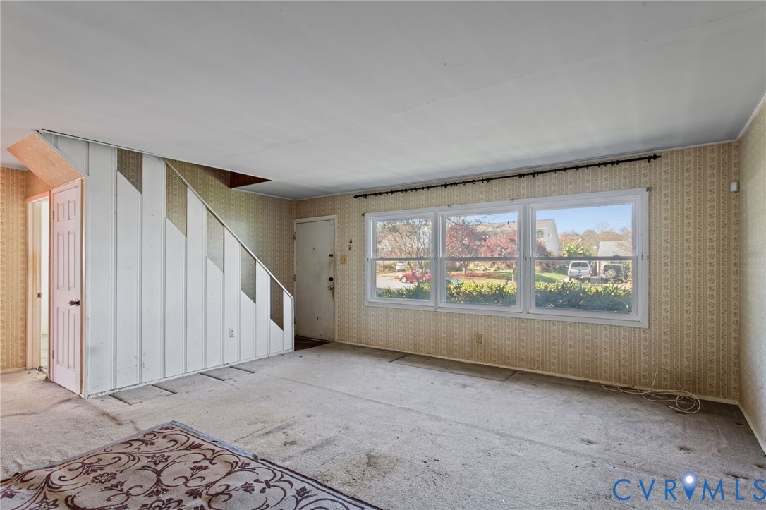 1303 Barnard Dr