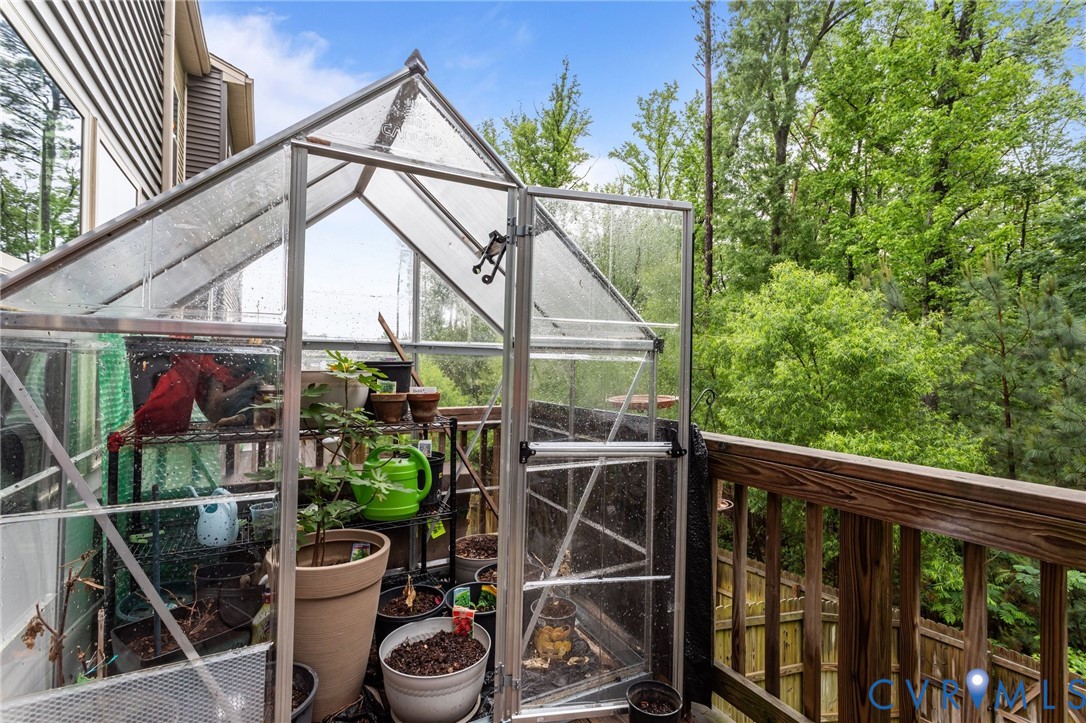 7905 Wistar Woods Ct