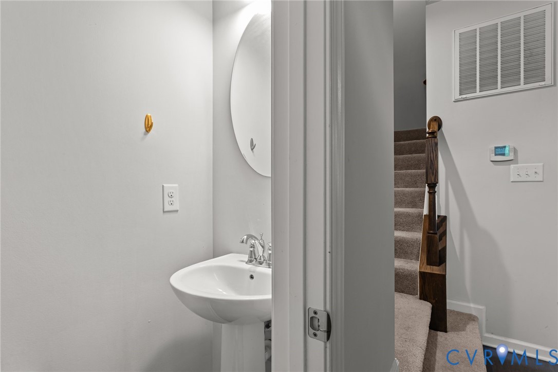 7905 Wistar Woods Ct