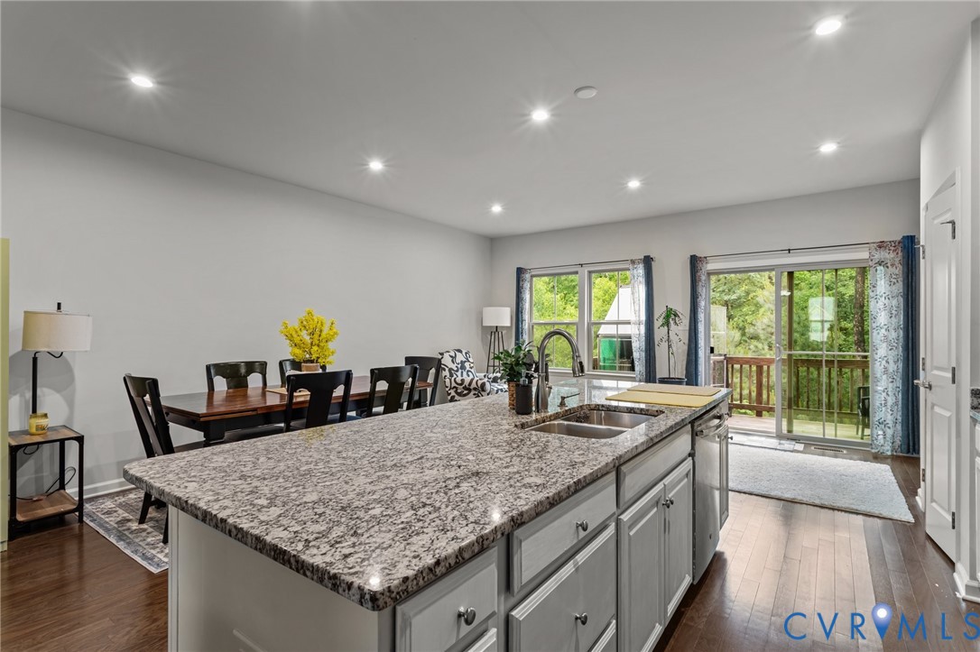 7905 Wistar Woods Ct