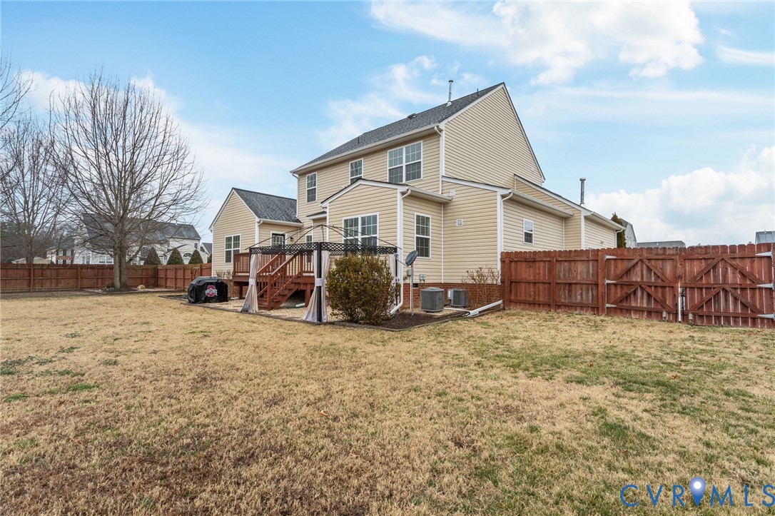 13831 Mangrove Bay Dr