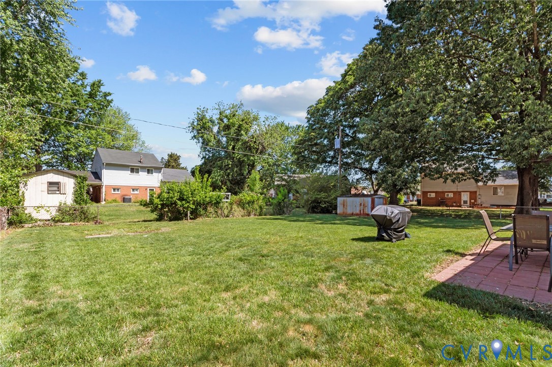 4910 Greenleigh Rd
