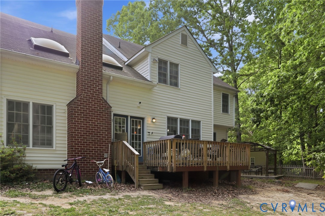 6003 Pleasant Pond Ct