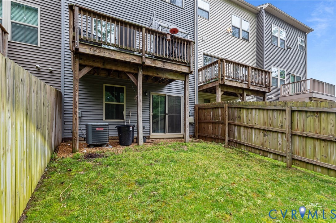7905 Wistar Woods Ct