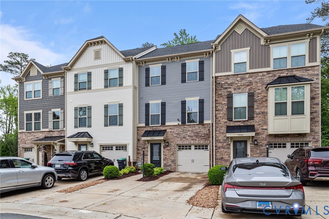 7905 Wistar Woods Ct