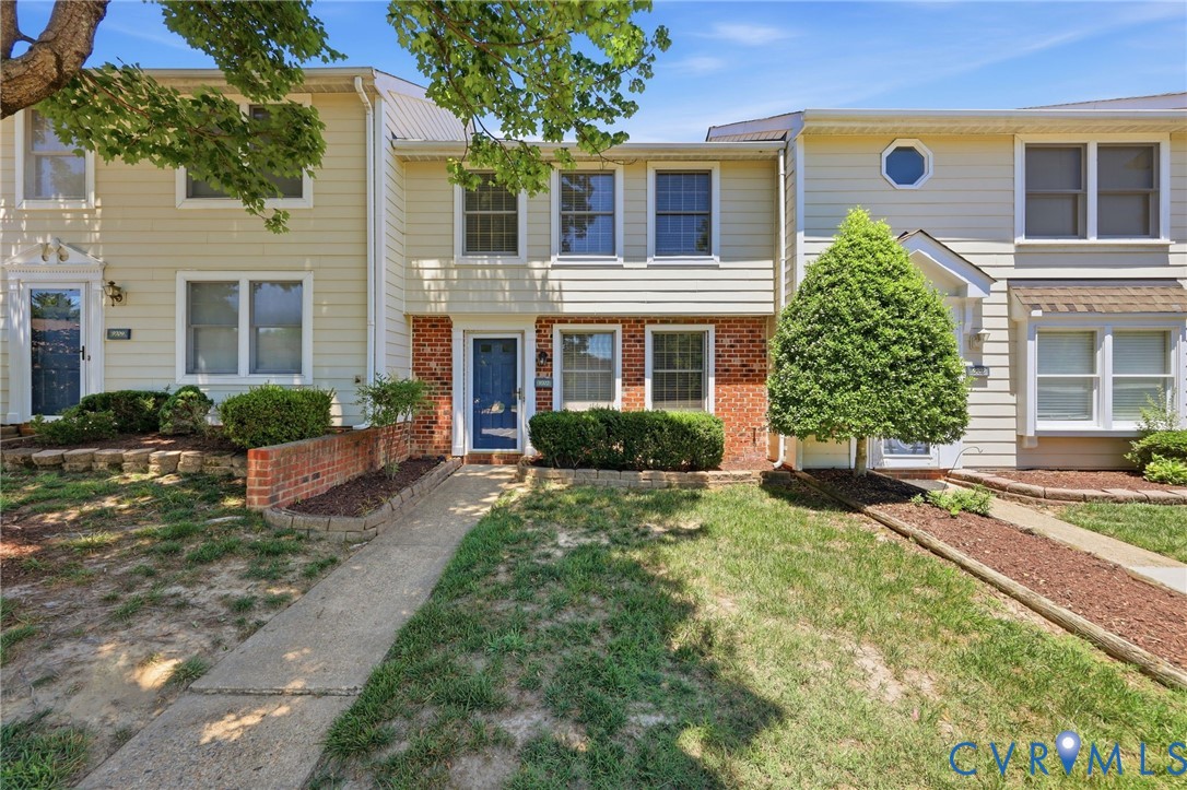 9707 Candace Ct