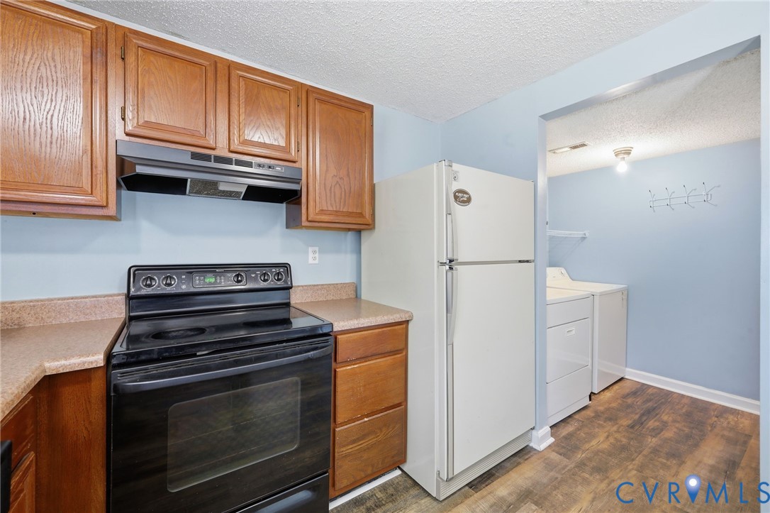 9707 Candace Ct
