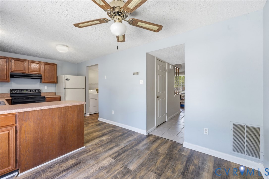 9707 Candace Ct