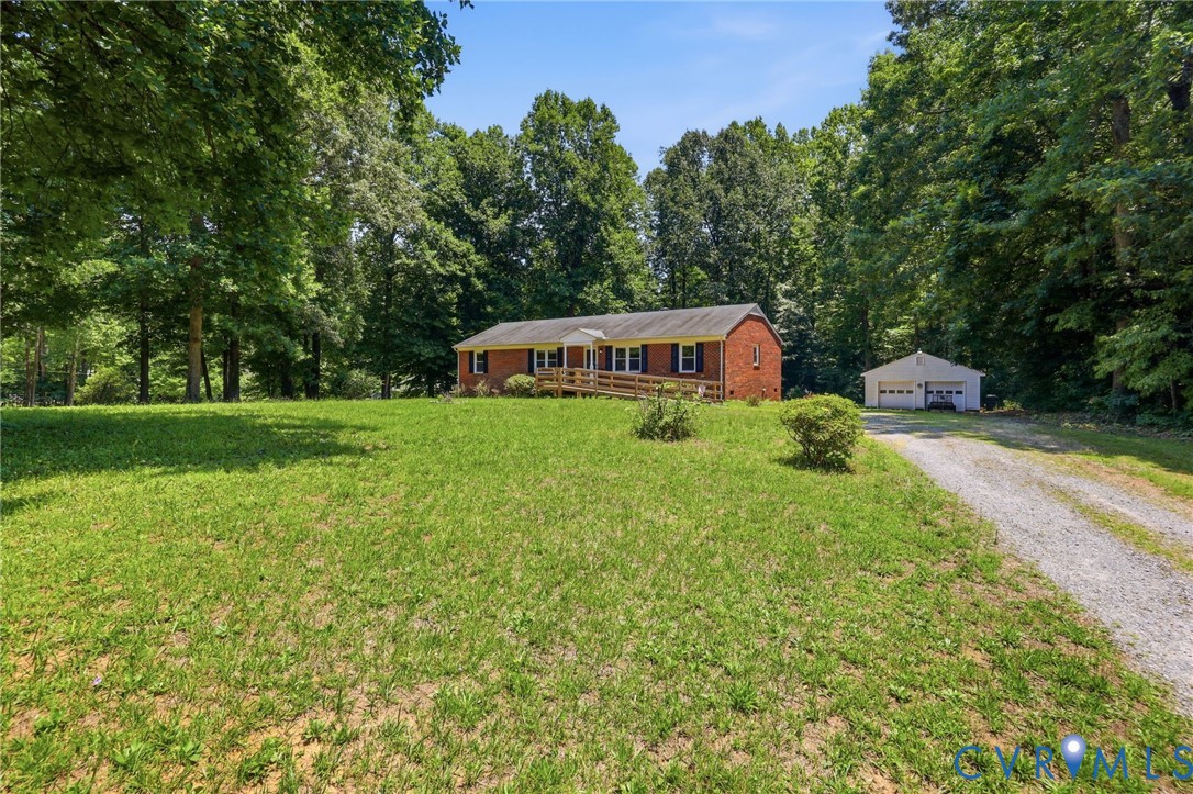 10111 Tunstall Rd