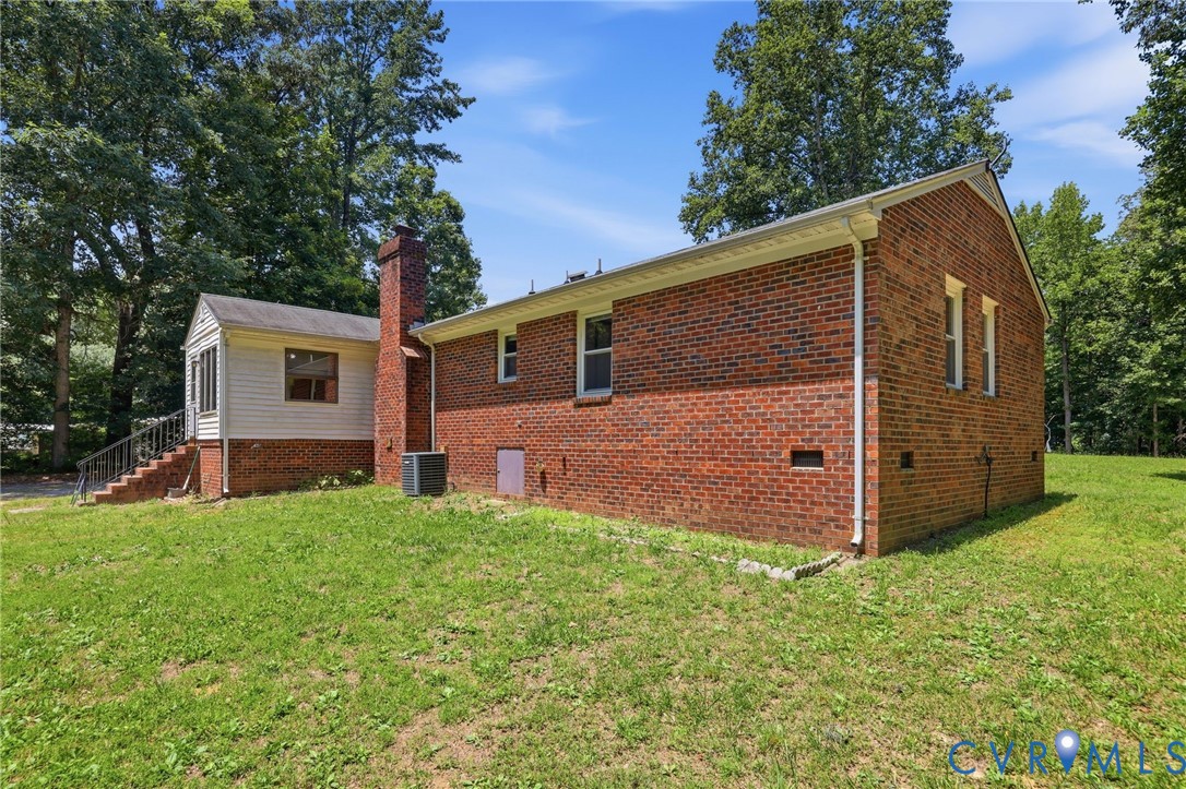 10111 Tunstall Rd