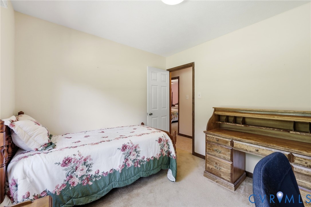 10111 Tunstall Rd