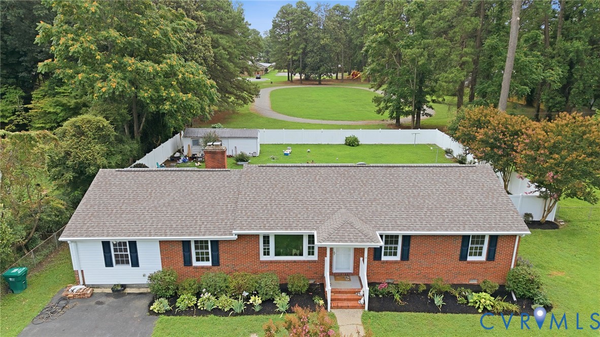 1107 Diane Ln