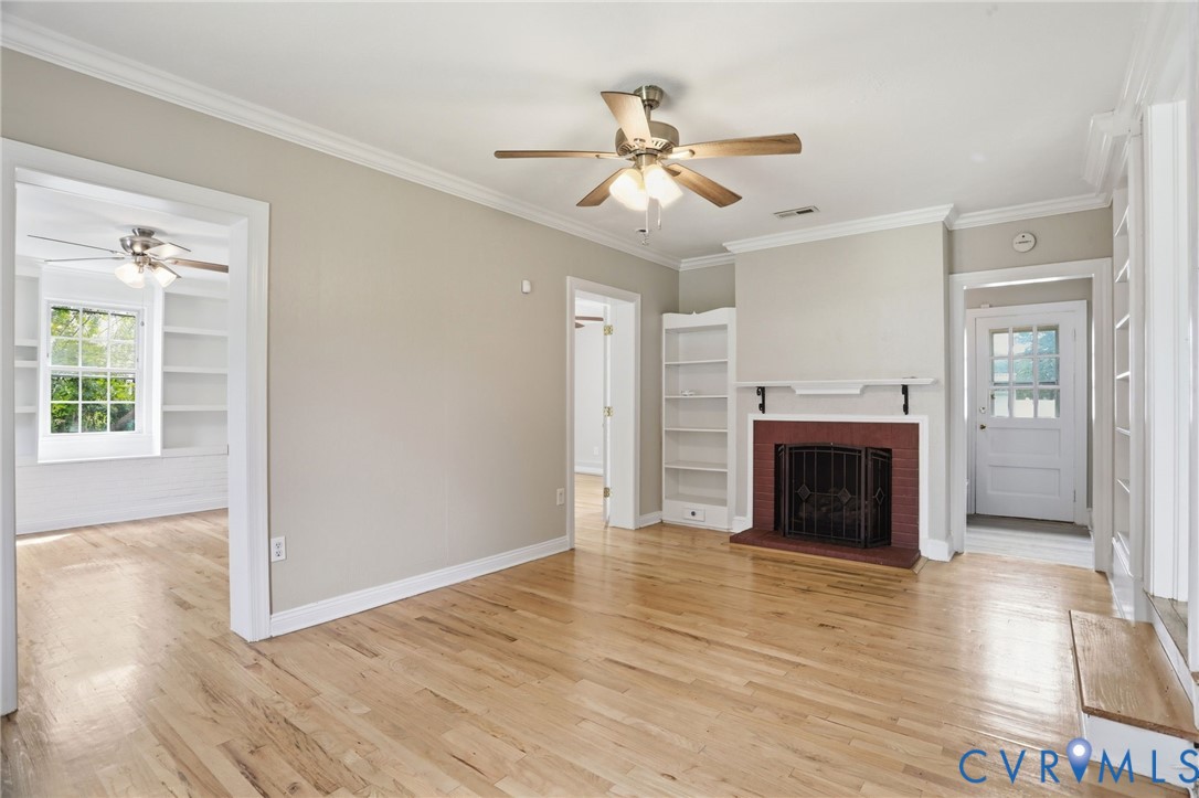 1107 Diane Ln