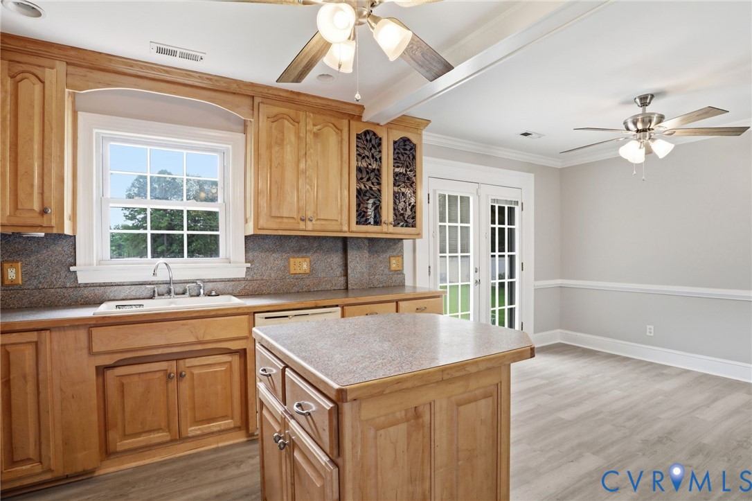 1107 Diane Ln