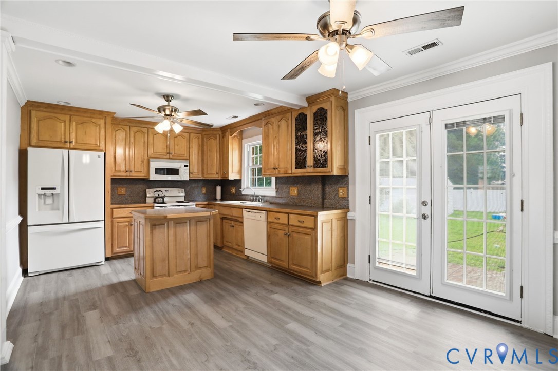 1107 Diane Ln