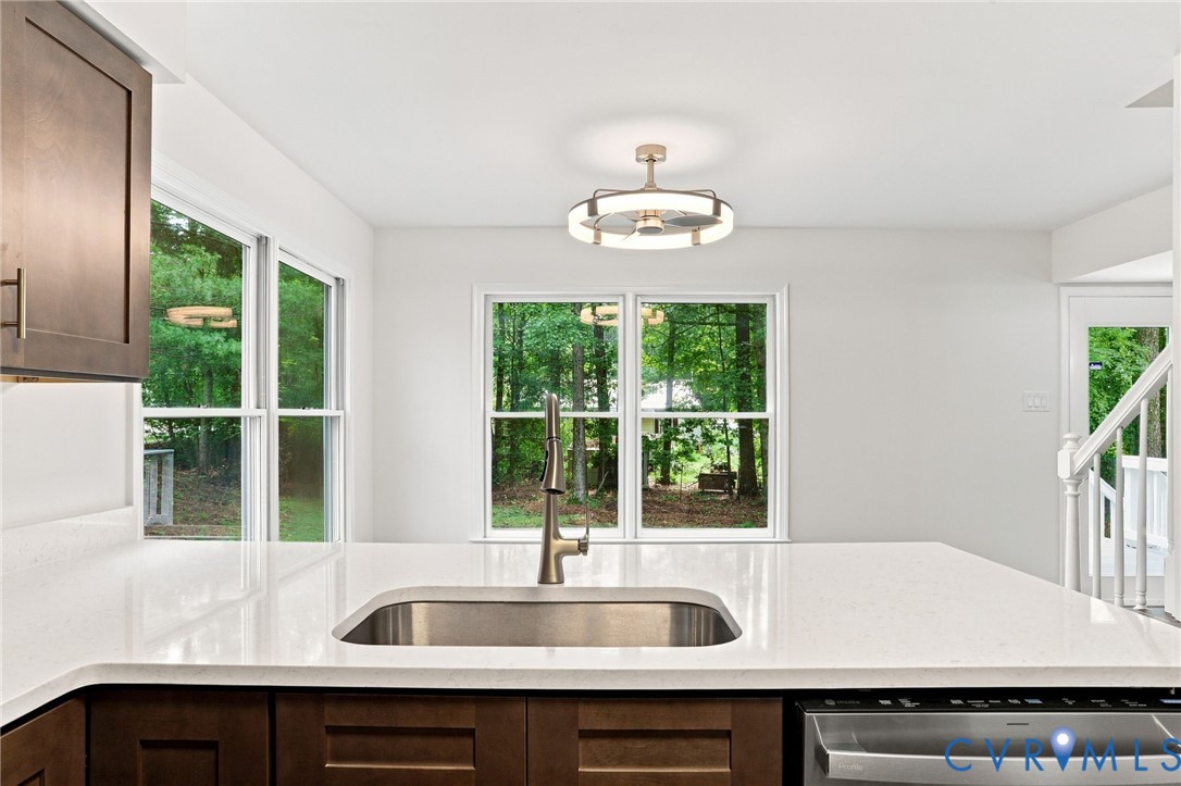 2549 Retrievers Ridge Rd