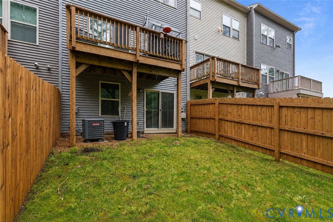 7905 Wistar Woods Ct