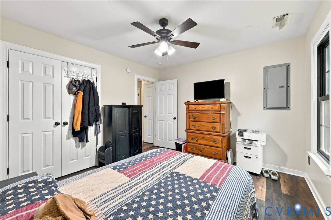 133 Ford Rd