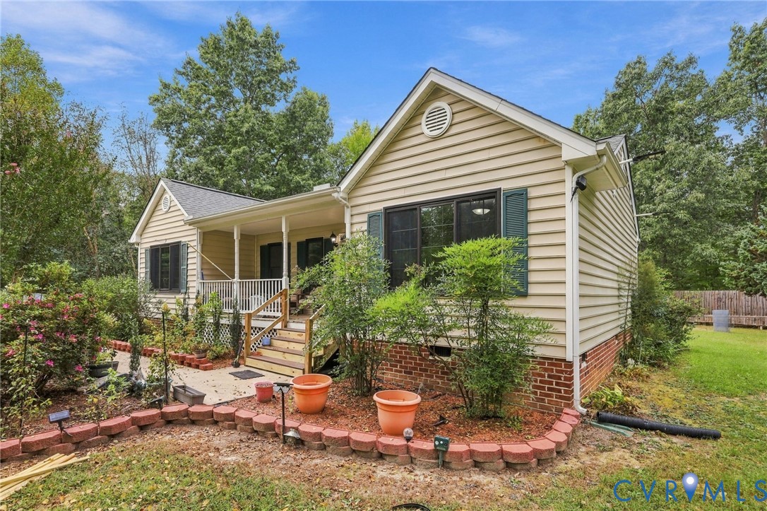 133 Ford Rd