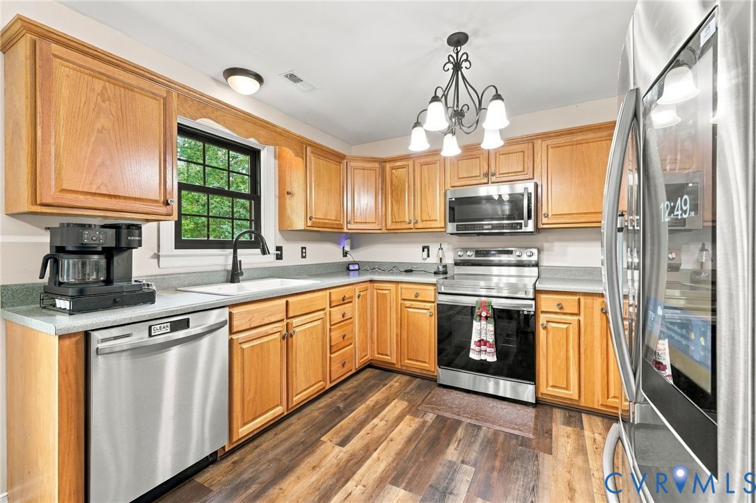133 Ford Rd