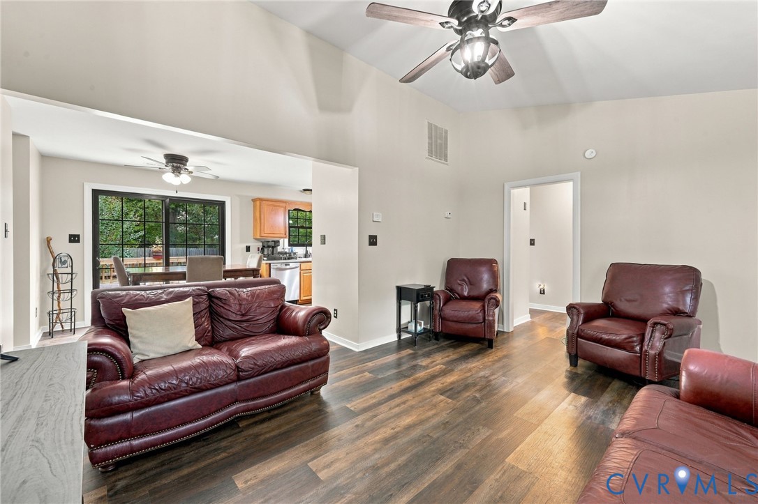 133 Ford Rd