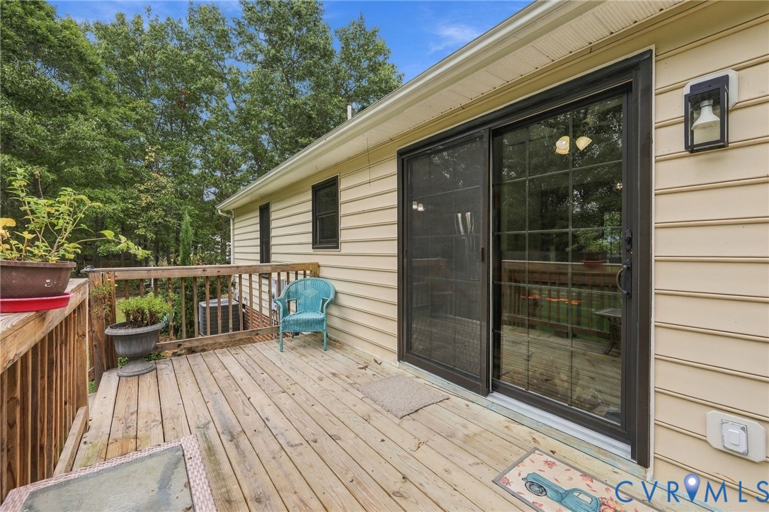 133 Ford Rd