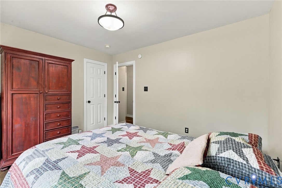 133 Ford Rd