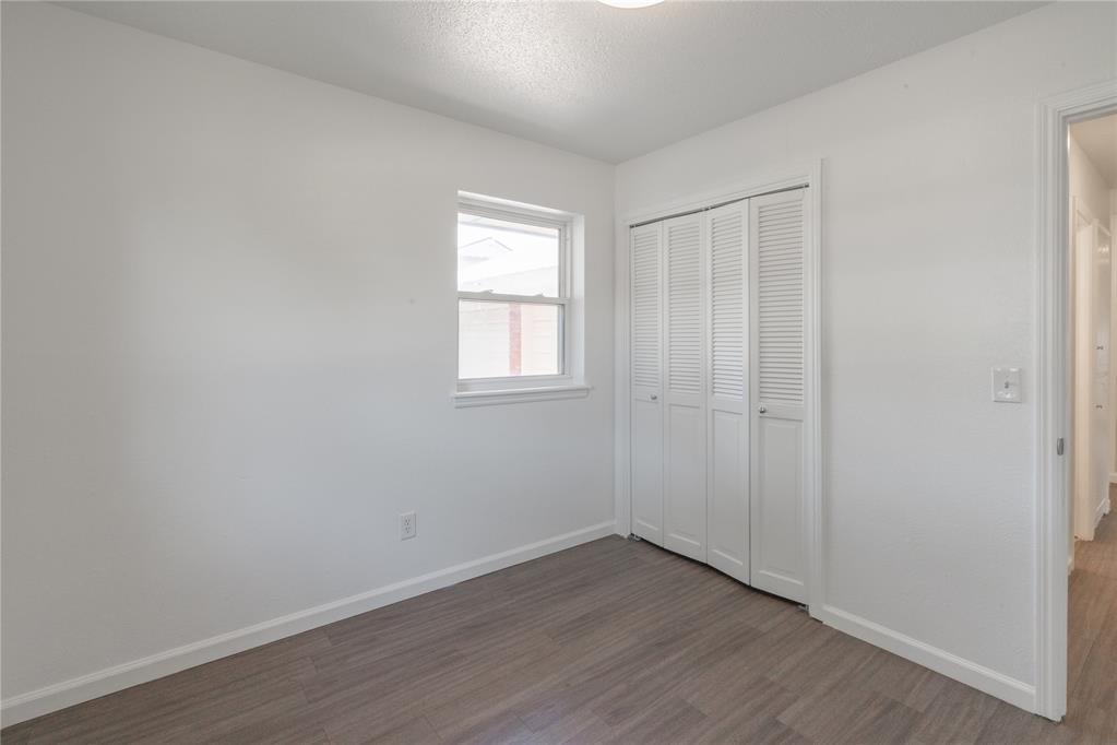 617 W Silver Meadow Drive