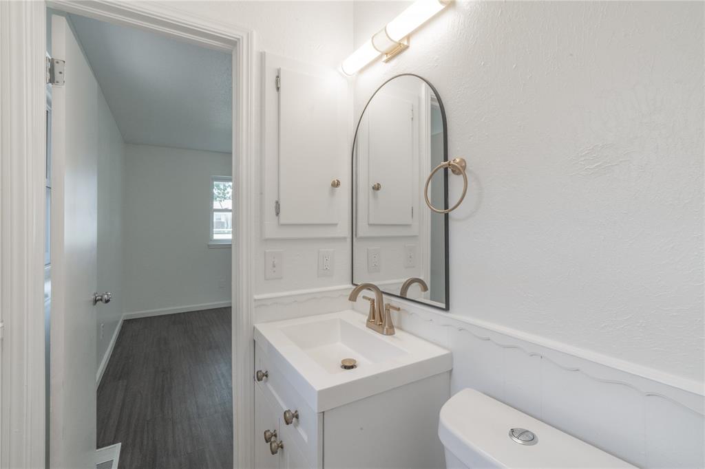 617 W Silver Meadow Drive