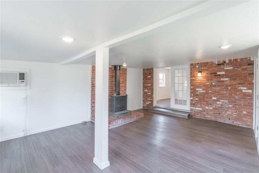 617 W Silver Meadow Drive