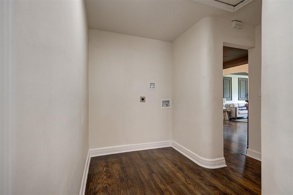 1415 N Drexel Boulevard