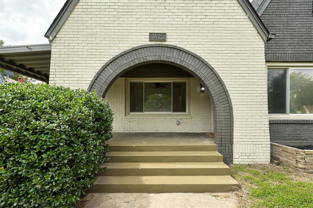 1415 N Drexel Boulevard