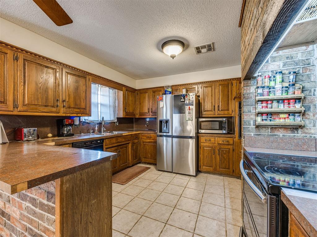 2316 NW 118th Street