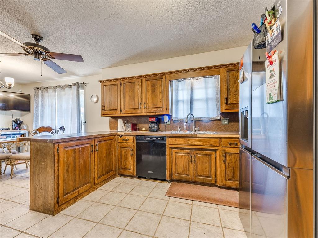 2316 NW 118th Street