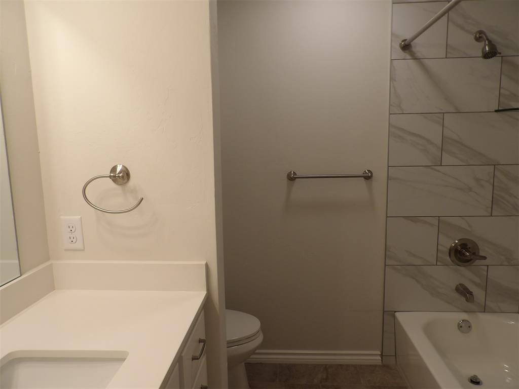 1737 NE 11th Street