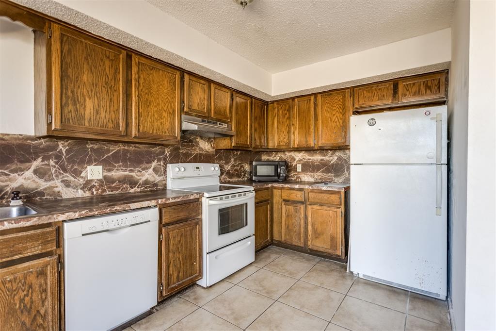 8741 Saint George Way