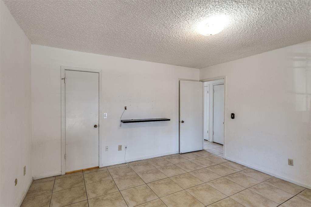 8741 Saint George Way