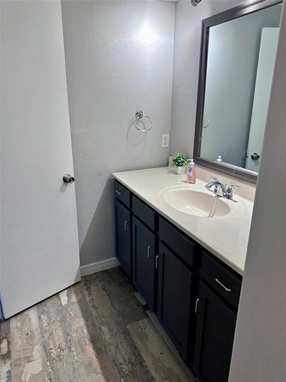 1725 E Lindsey Street Unit: 1