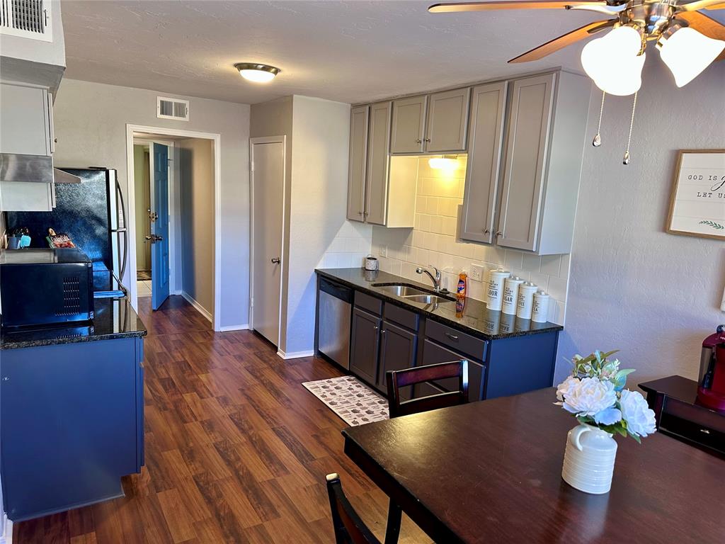 1725 E Lindsey Street Unit: 1