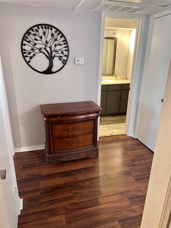 1725 E Lindsey Street Unit: 1