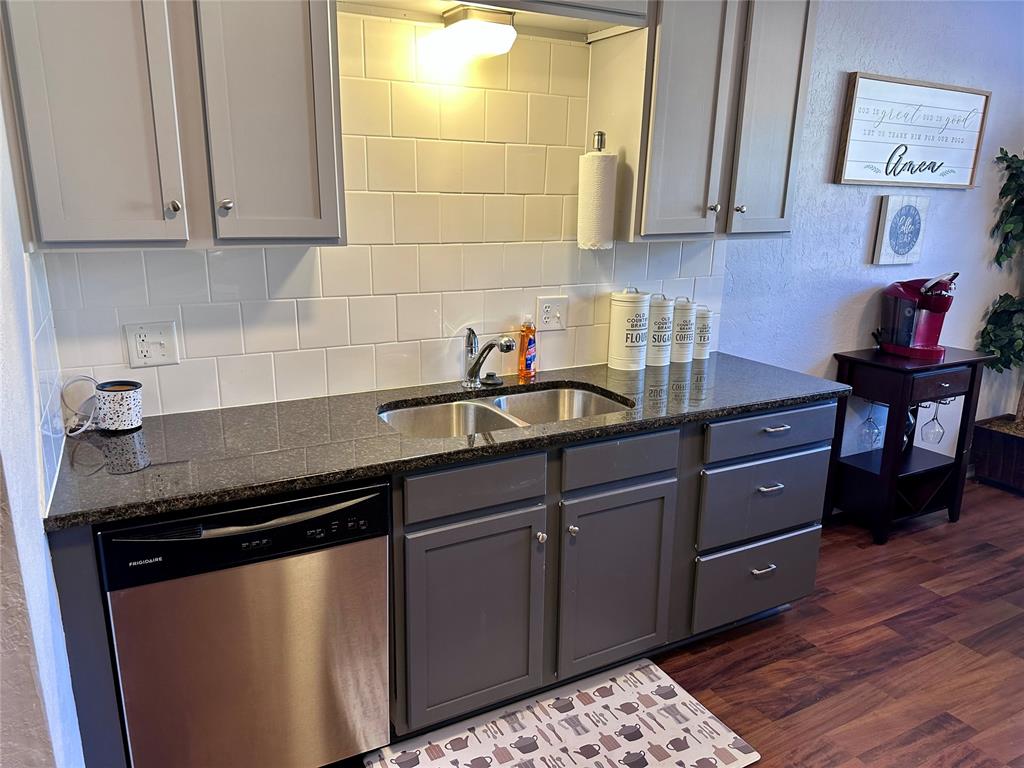 1725 E Lindsey Street Unit: 1